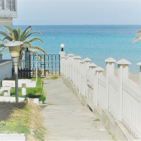 Hippocampus Beach House Polychrono Exterior foto